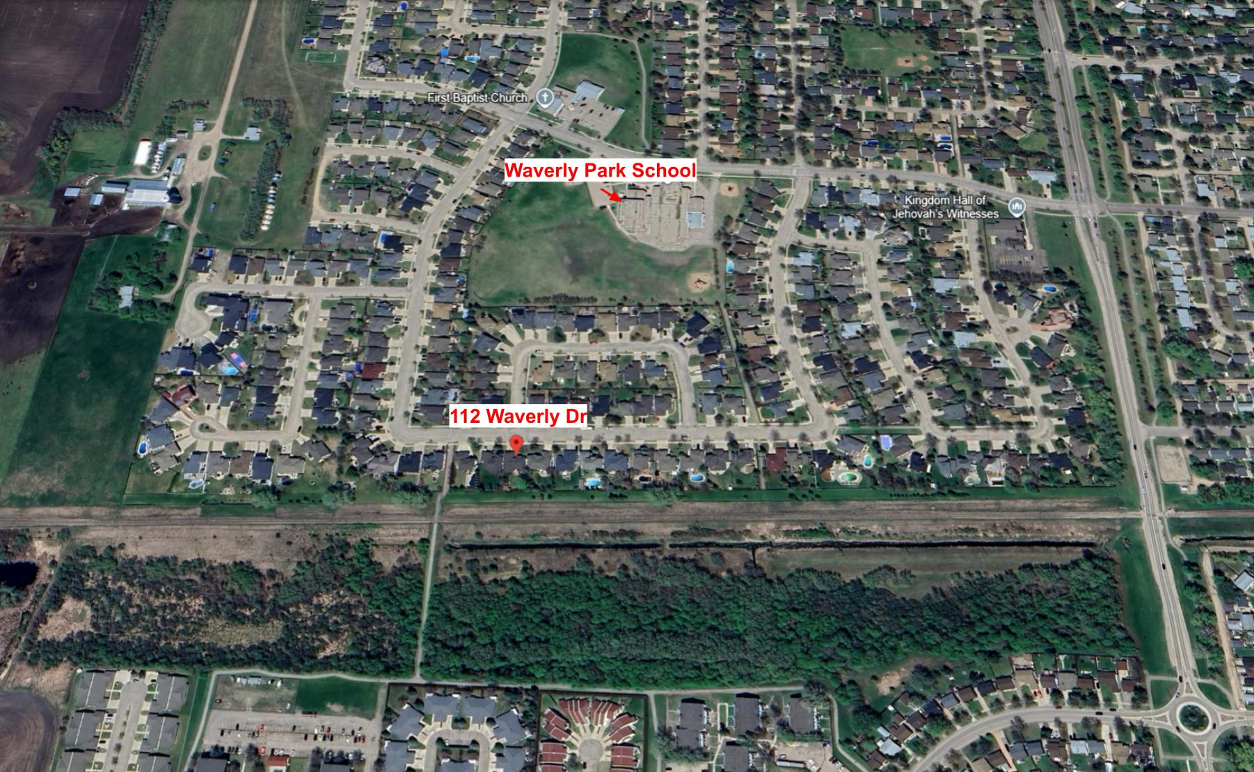 Aerial map of 112 Waverly Drive with walking proximity to Waverly Park School